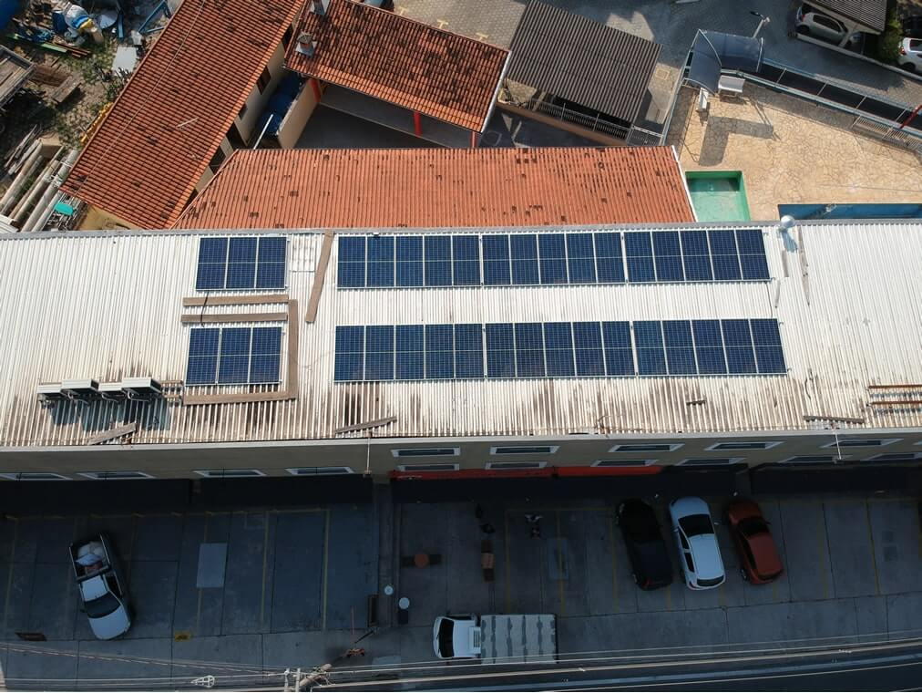 Orçamento de Instalação e Manutenção de Painéis Solares
